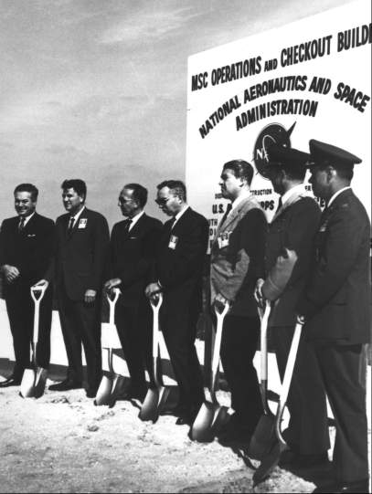 Officials mark O and C building